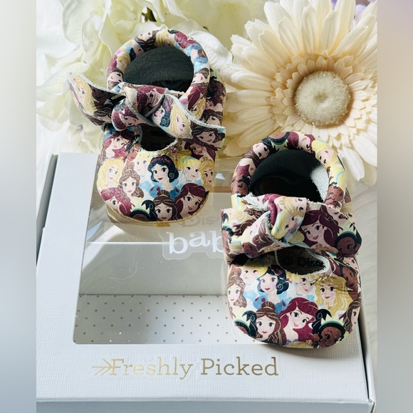 Freshly Picked X Disney Princess Squad Mocs - Picture 3 of 7